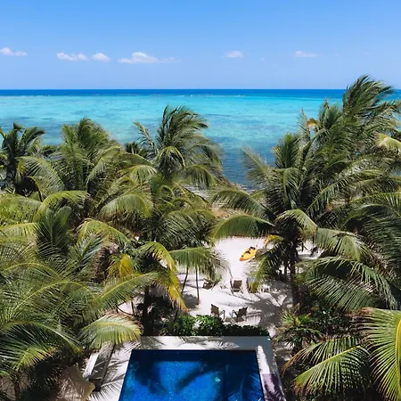 Nft Villa Beachfront At Soliman Bay, Tulum